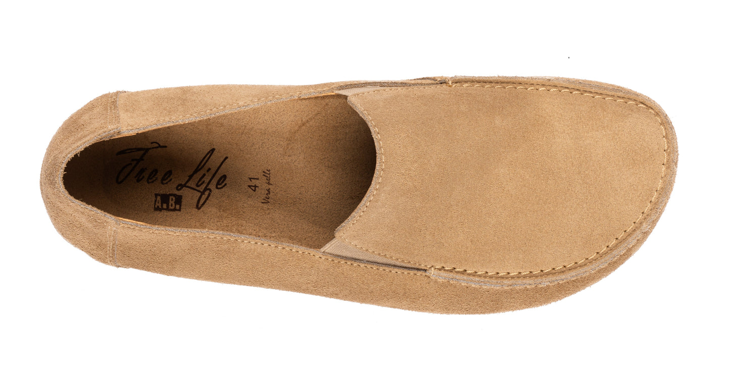 Scarpa uomo con sottopiede morbido