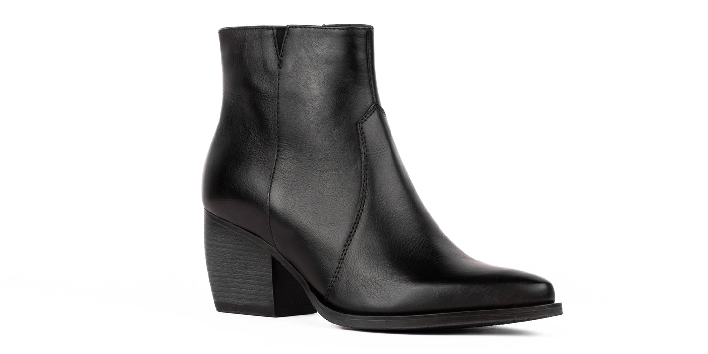 Ankle boot texani donna, scamosciato o in pieno fiore