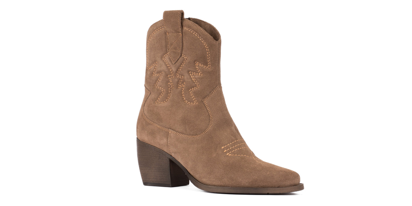 Ankle boot texani ricamati in pelle scamosciata