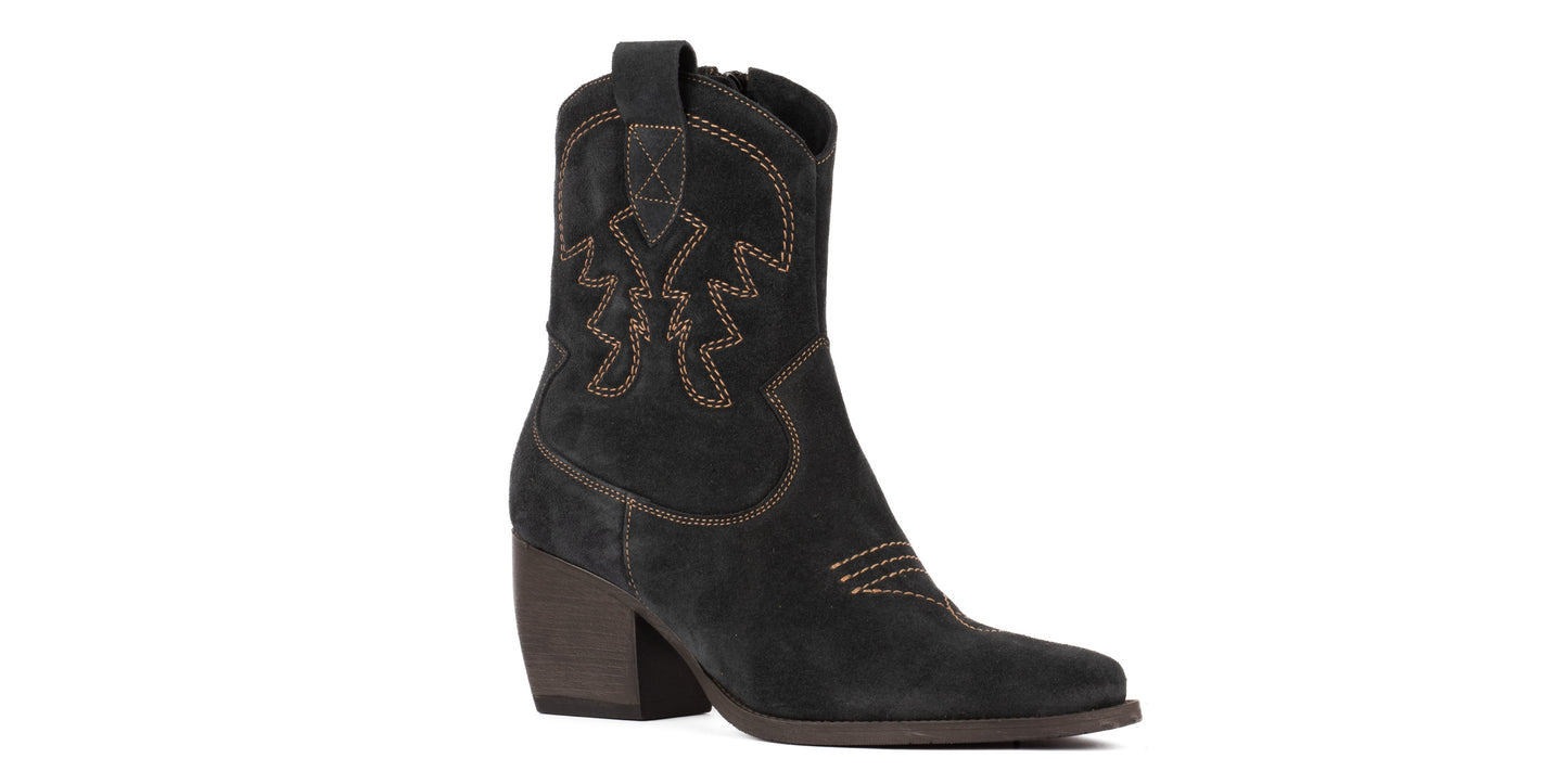 Ankle boot texani ricamati in pelle scamosciata
