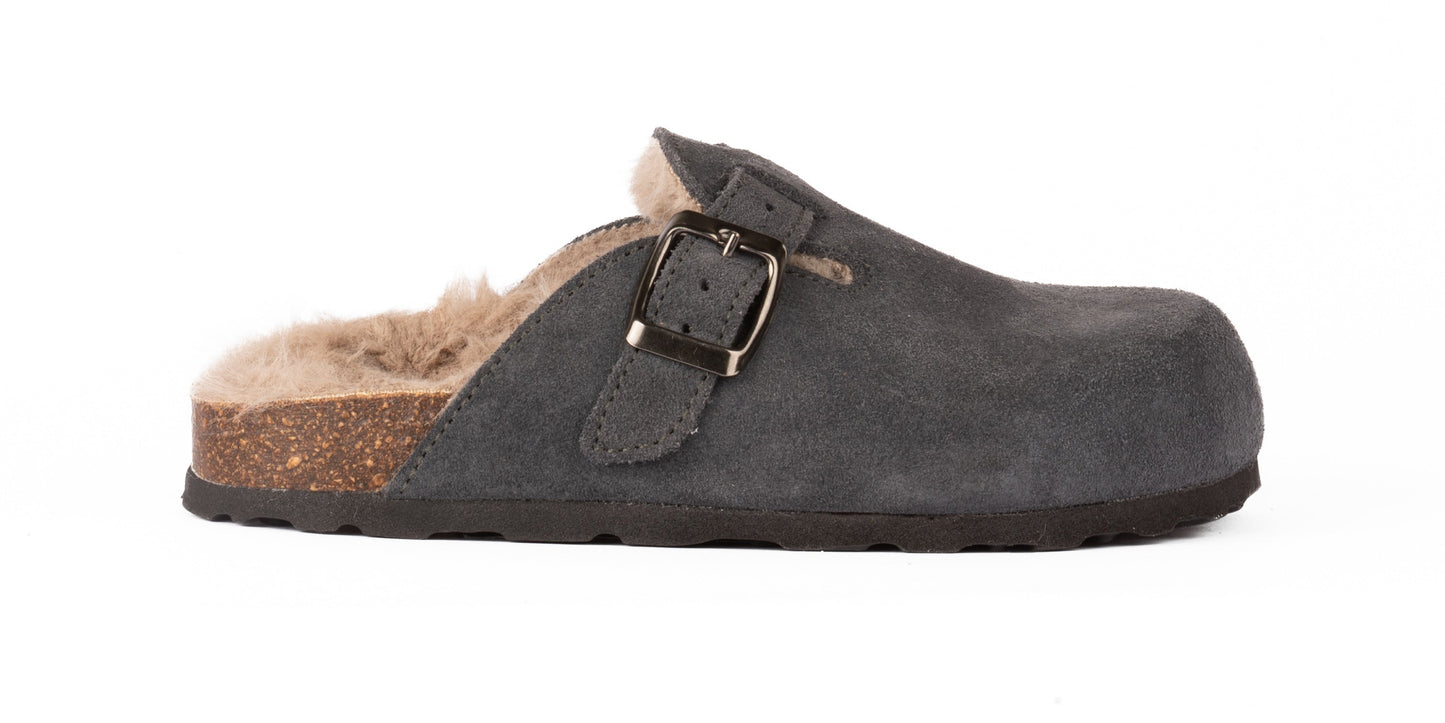 Children's padded clog shoes