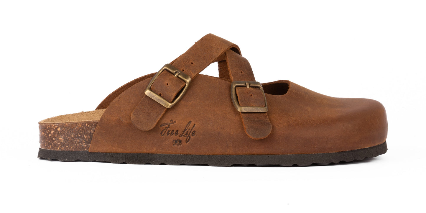 Women's closed leather sabot with crossed straps