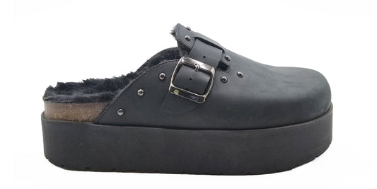 Women's sabot with strap